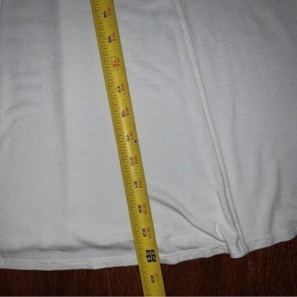 Three Dots Sleeveless Top - Picture 4 of 8